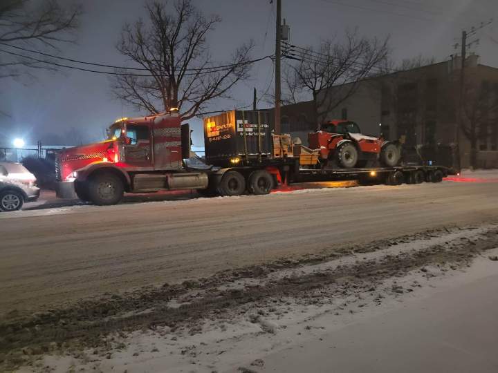 Transport de machines industrielles Québec